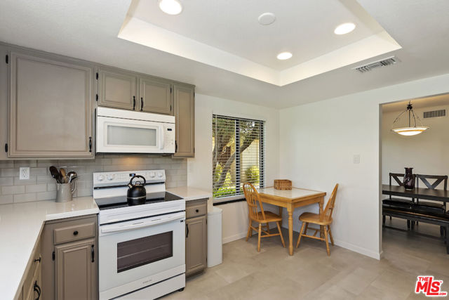 8 Padron Way, Rancho Mirage, CA 92270