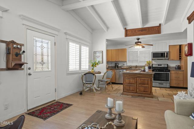 Detail Gallery Image 7 of 62 For 280 Rossmore Dr, Oxnard,  CA 93035 - 4 Beds | 2 Baths