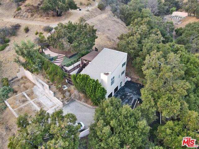 4085 Escondido Drive photo 5