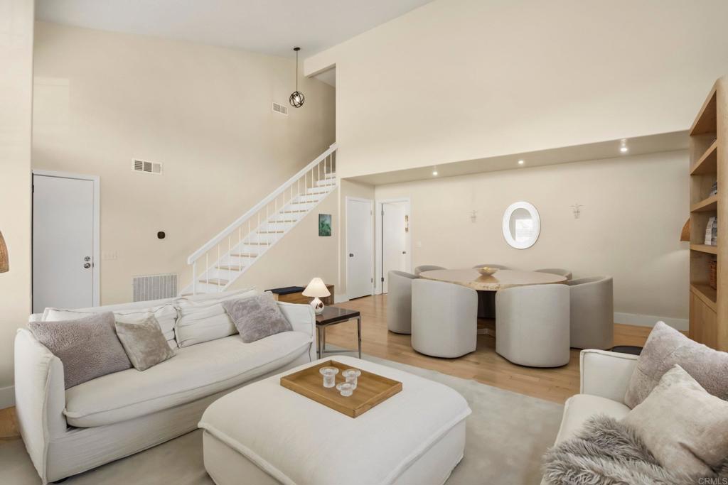 12388 Reata Court - photo 8