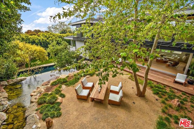 500 Toyopa Drive, Pacific Palisades, California 90272, 6 Bedrooms Bedrooms, ,7 BathroomsBathrooms,Single Family Residence,For Sale,Toyopa,24369715