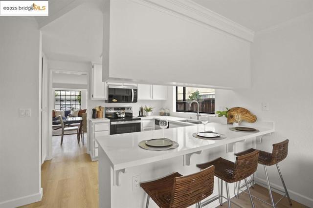 1616 LINDBERGH DRIVE, Concord CA: https://media.crmls.org/mediaz/2bc4afb4-714c-4efd-82e5-b4edc02173ff.jpg