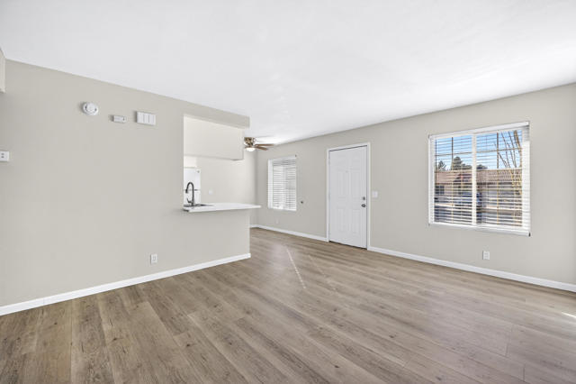 Image 19 of 33 For 48344 Stewart Drive K1