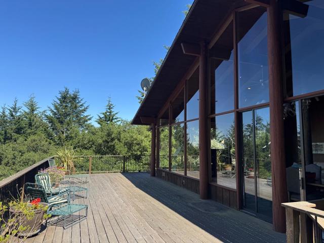 45 Ranch Road, Woodside CA: https://media.crmls.org/mediaz/2bc58eaf-d9c7-44d3-b8a8-f0dad57e2aff.jpg