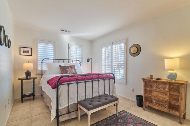 81145 Aurora Avenue, Indio CA: https://media.crmls.org/mediaz/2bc67373-f552-48b3-beee-50541b435352.jpg