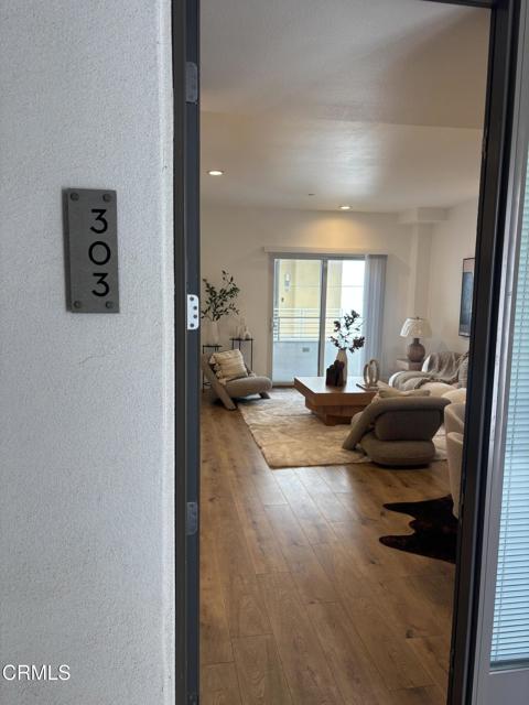 Detail Gallery Image 4 of 20 For 239 S Marengo Ave #303,  Pasadena,  CA 91101 - 2 Beds | 2 Baths