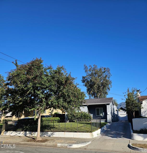 Detail Gallery Image 2 of 28 For 501 Macdonald St #1,  Pasadena,  CA  - 2 Beds | 1 Baths