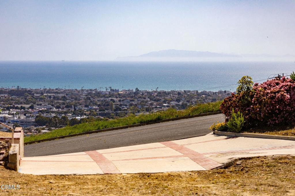 628 Whitecap Drive, Ventura, CA 93003