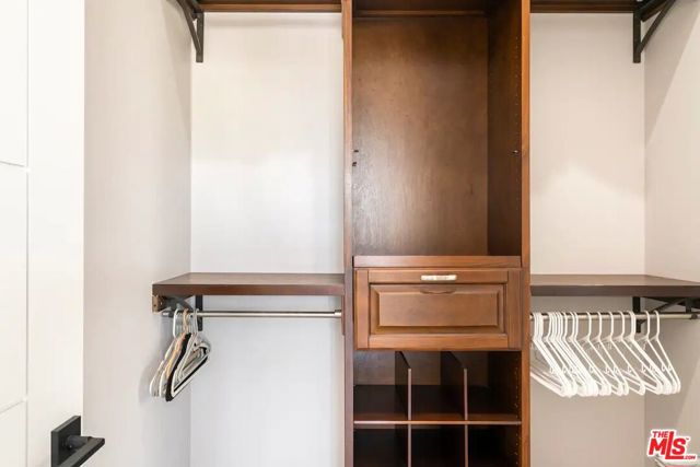 Walk-in closet
