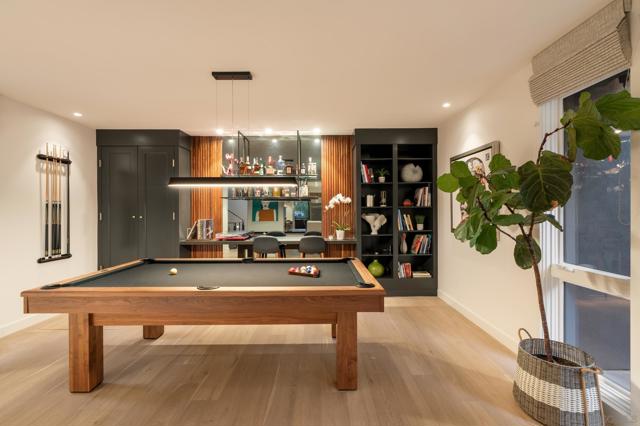 404 Pine Needles, Del Mar CA: https://media.crmls.org/mediaz/2bcba49f-f38a-4b7d-b01a-513cfc0d48c7.jpg