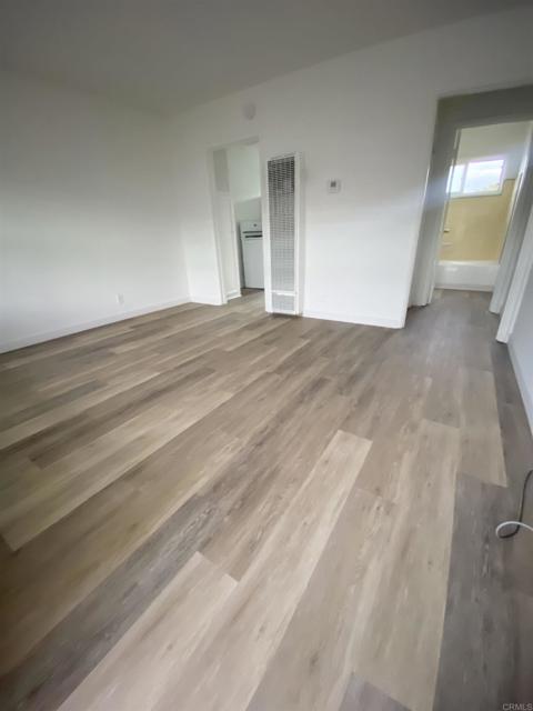 4818 4832 1/2 Palm Avenue, La Mesa CA: https://media.crmls.org/mediaz/2bcc3a00-aefe-4c23-b751-2b1142e3398b.jpg