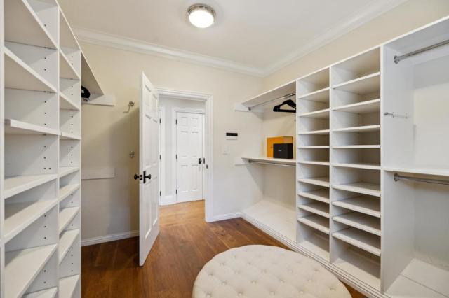 125 Stonepine Road, Hillsborough CA: https://media.crmls.org/mediaz/2bcc7d50-b991-4da1-84bc-ebe7314d79c0.jpg