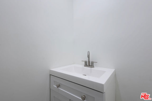  Commercial for Sale in Beverly Hills, California