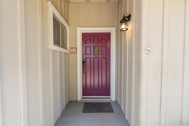 50 Florence Court, Hollister CA: https://media.crmls.org/mediaz/2bcde0ad-a158-491e-9424-426149c032d5.jpg