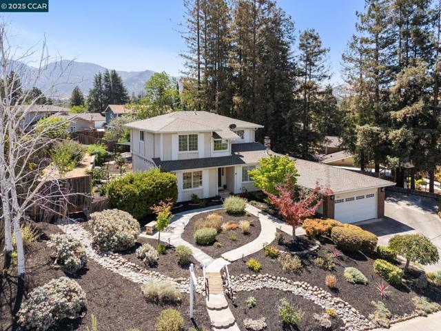 1826 Yolanda Circle, Clayton CA: https://media.crmls.org/mediaz/2bce42a6-3f19-419d-af3e-51ff9a53b15c.jpg