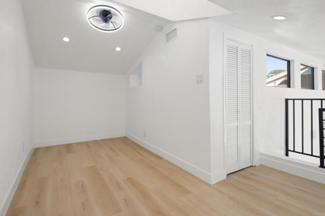 Detail Gallery Image 10 of 28 For 11439 Cascada Way, San Diego,  CA 92124 - 2 Beds | 3 Baths