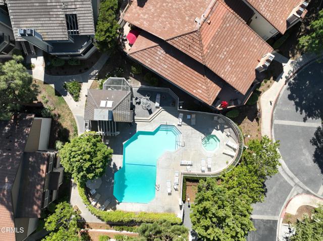 2474 Pleasant Way, Thousand Oaks CA: https://media.crmls.org/mediaz/2bcf20d7-2d4d-4baa-ab9d-8dde7640f5e0.jpg