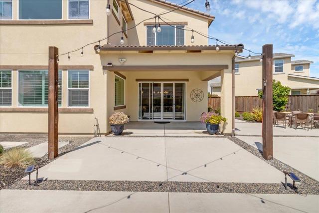 586 Braden Way, Marina CA: https://media.crmls.org/mediaz/2bcf684c-81e0-4c08-a273-4a9f8e9133d6.jpg