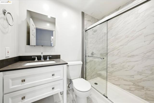 567 Oakland Ave., Oakland CA: https://media.crmls.org/mediaz/2bd0a5db-90b4-4a0e-b6f6-ca20259bf3e3.jpg