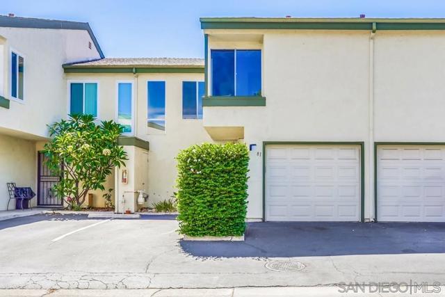 5450 Kiowa Dr, La Mesa CA: https://media.crmls.org/mediaz/2bd12ec1-4f95-4dd8-9ef4-1c4310b73d80.jpg