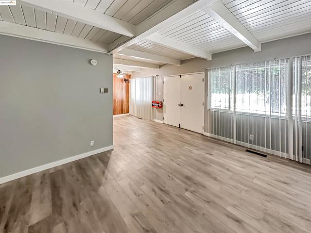 Image 5 of 15 For 9326 Bancroft Ave
