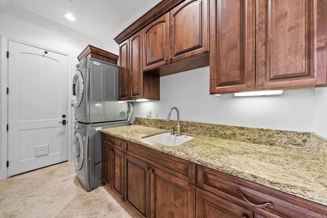 5102 Espinoza Road, El Cajon CA: https://media.crmls.org/mediaz/2bd187a7-6e7a-474b-a7b4-307d50039452.jpg