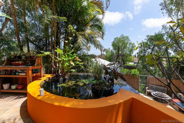 2619 Montclair Street, San Diego CA: https://media.crmls.org/mediaz/2bd1b5ae-9d0f-4ee8-989c-2bbc5b0a2d07.jpg