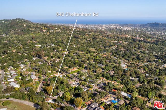 840 Cheltenham Road, Santa Barbara CA: https://media.crmls.org/mediaz/2bd357c6-f52c-483c-8c4f-ee6105fb7906.jpg