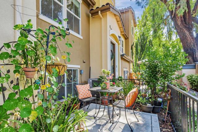 1014 Jena Terrace, Sunnyvale CA: https://media.crmls.org/mediaz/2bd3df74-ca4b-4d95-b368-fda9fbf73cda.jpg