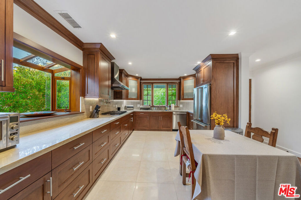 Thumbnail 35