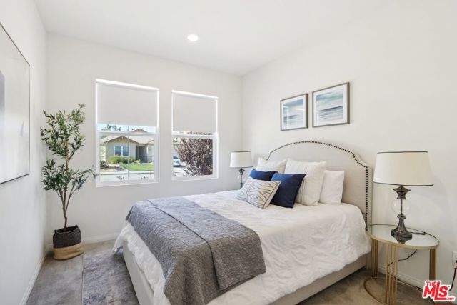 19317 Bension Drive, Santa Clarita CA: https://media.crmls.org/mediaz/2bd42b5e-08ff-4191-a5d7-03dfcea6fc8f.jpg