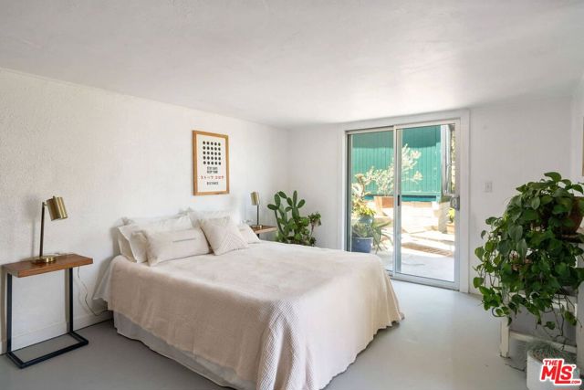 3130 Isabel, Los Angeles CA: https://media.crmls.org/mediaz/2bd44068-6c03-47b1-a858-5473649a243e.jpg