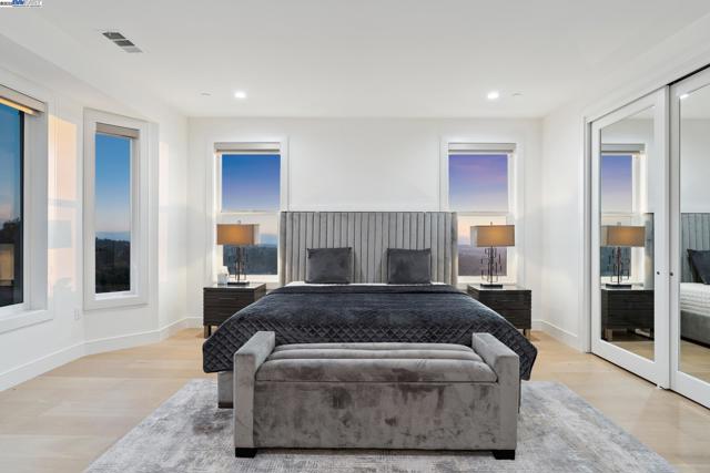 3606 Sarita St, Hayward CA: https://media.crmls.org/mediaz/2bd68510-d093-49e5-b0d5-0b20abeb529b.jpg