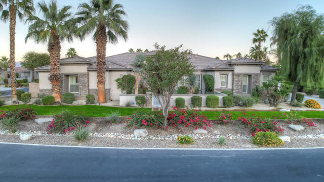 Image 72 of 80 For 49130 Escalante Street
