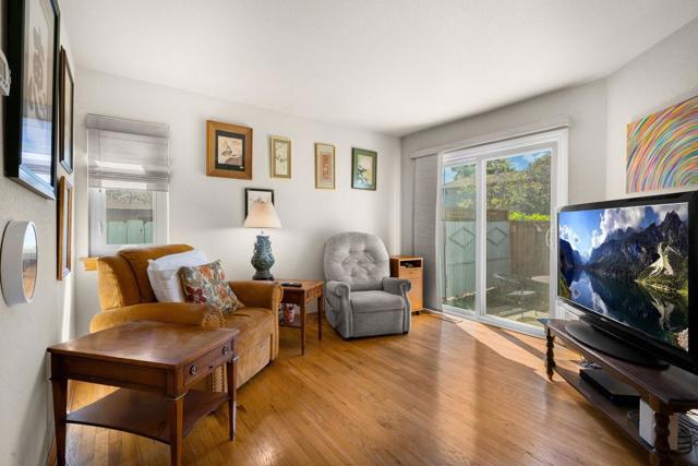 662 W Parr Avenue, Campbell CA: https://media.crmls.org/mediaz/2bd7b6c4-02d0-408b-9984-8734339dc9a2.jpg