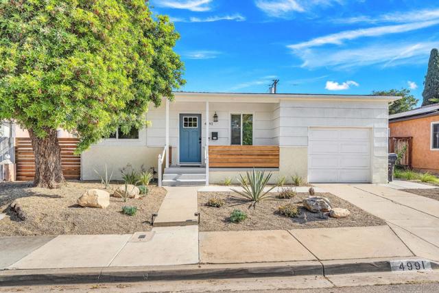 4991 Date Pl, San Diego CA: https://media.crmls.org/mediaz/2bd7db82-e581-4c7c-8e50-fafb8f1c69ea.jpg