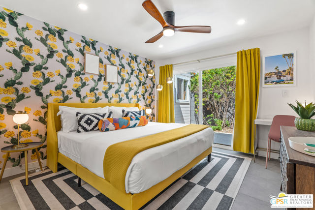 281 E Ocotillo Avenue, Palm Springs CA: https://media.crmls.org/mediaz/2bdb6217-9bd0-44bb-b629-7ce74666bb7b.jpg