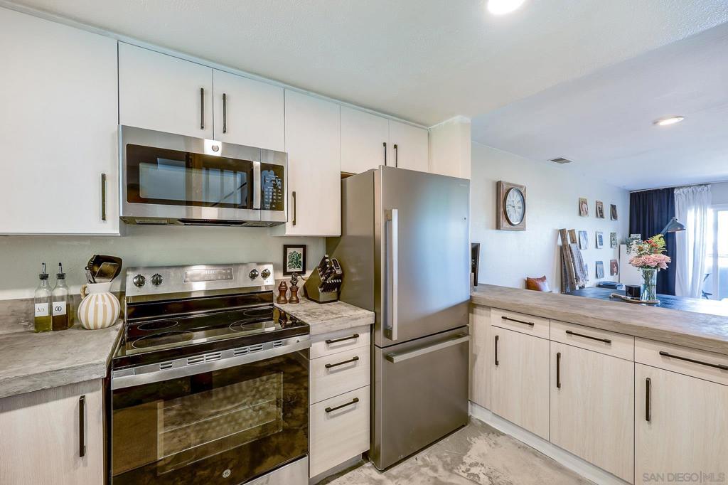 2451 Chicago St - photo 8