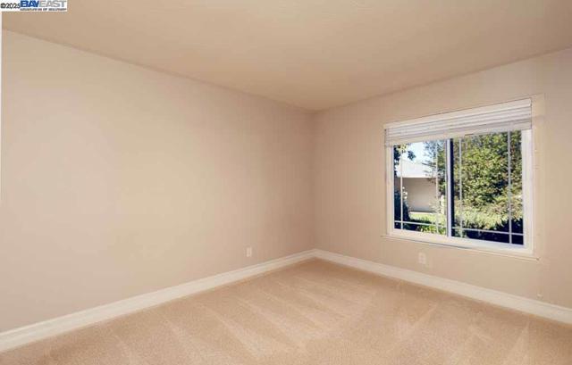 7897 Meadowbrook Court, Pleasanton CA: https://media.crmls.org/mediaz/2bdbb29f-7b9a-440c-a235-9ebb614c5b36.jpg