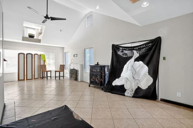 7000 Arthur Street, Oakland CA: https://media.crmls.org/mediaz/2bdc7daf-1ef2-4b13-833b-d6a59b4ee8c2.jpg
