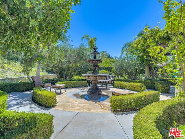 2882 Rainfield Avenue photo 4