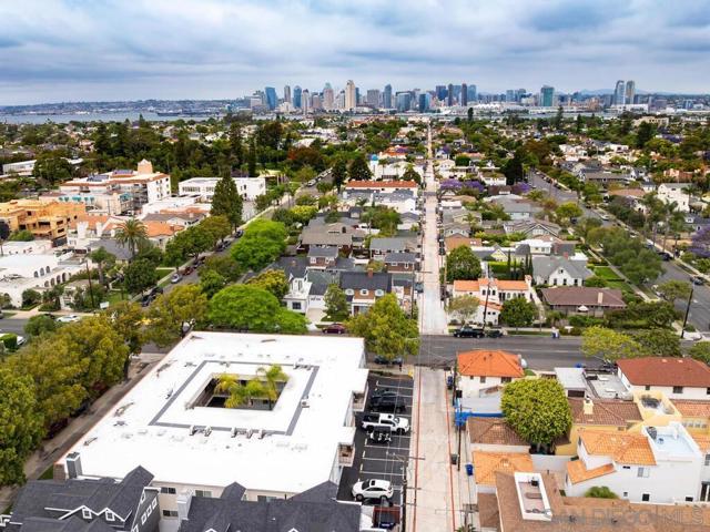 801 C Ave, Coronado CA: https://media.crmls.org/mediaz/2bdf105b-648e-4191-9051-6ec2d1019f60.jpg