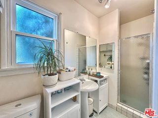 2132 Mcpherson Place, Los Angeles CA: https://media.crmls.org/mediaz/2be07f10-f9fc-4269-9192-a7c408129d8c.jpg