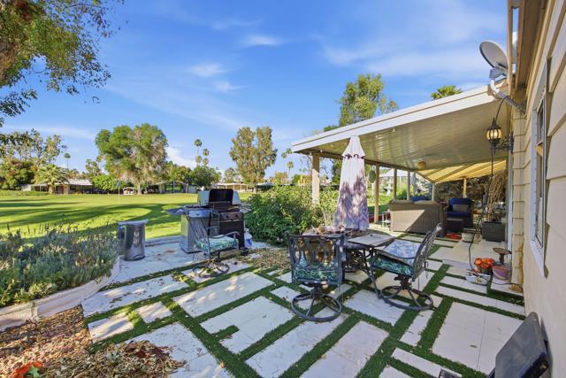 206 Marisma Way, Cathedral City CA: https://media.crmls.org/mediaz/2be0c78c-25c0-40b1-999c-431658bab27d.jpg