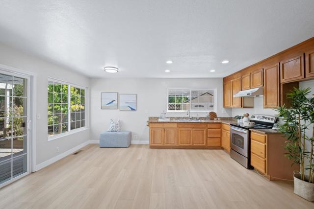 466 Prada Drive, Milpitas CA: https://media.crmls.org/mediaz/2be39714-7828-4e81-ac94-604908dbd145.jpg