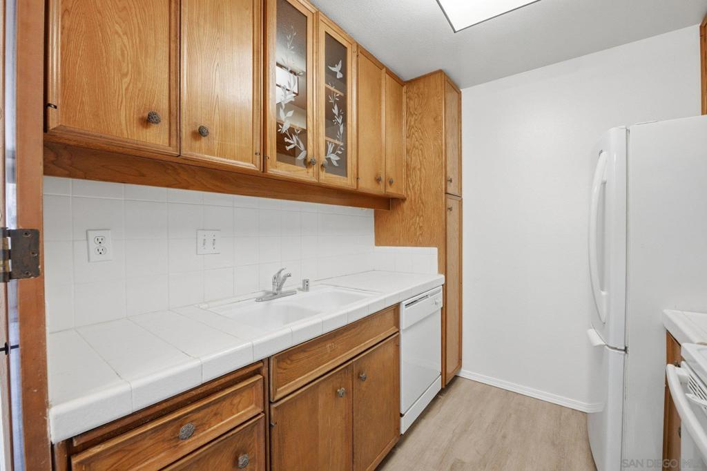 6455 La Jolla Blvd - photo 13