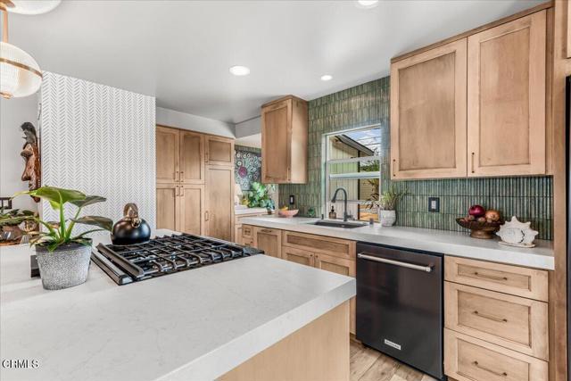 2 Bed Home for Sale in Ventura, California