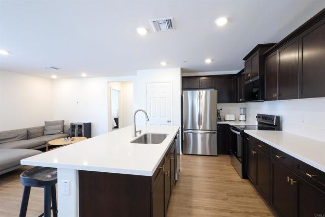 Detail Gallery Image 9 of 40 For 25601 Pine Ridge Rd, Homeland,  CA 92548 - 3 Beds | 2 Baths