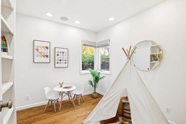 145 Cornell Road, Menlo Park CA: https://media.crmls.org/mediaz/2be6c8c3-8544-469a-857a-011195011d59.jpg