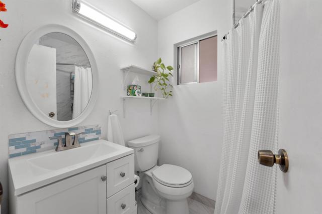 Detail Gallery Image 18 of 31 For 1534 Folkestone St, Spring Valley,  CA 91977 - 4 Beds | 2 Baths